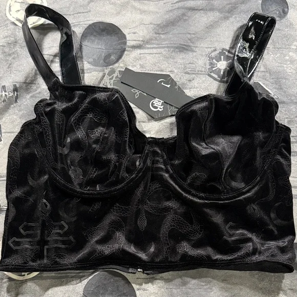 NWT KILLSTAR KELSI VELVET CROP TOP SZ XXL - Picture 1 of 6